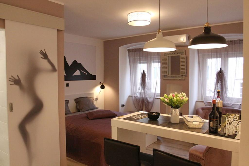 Apartment Mala Tajna Rijeka Luaran gambar