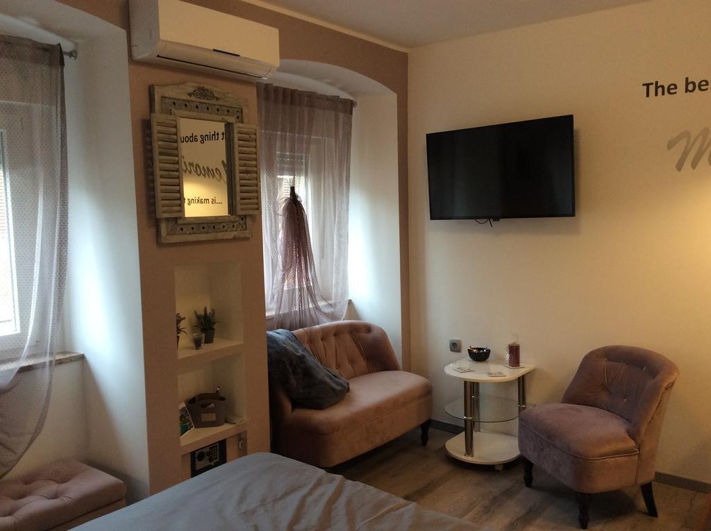 Apartment Mala Tajna Rijeka Luaran gambar
